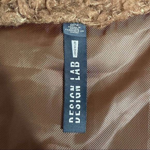 Design Lab/ Lord & Taylor Teddy Bear Faux Fur Vest- Size Medium - Picture 7 of 7